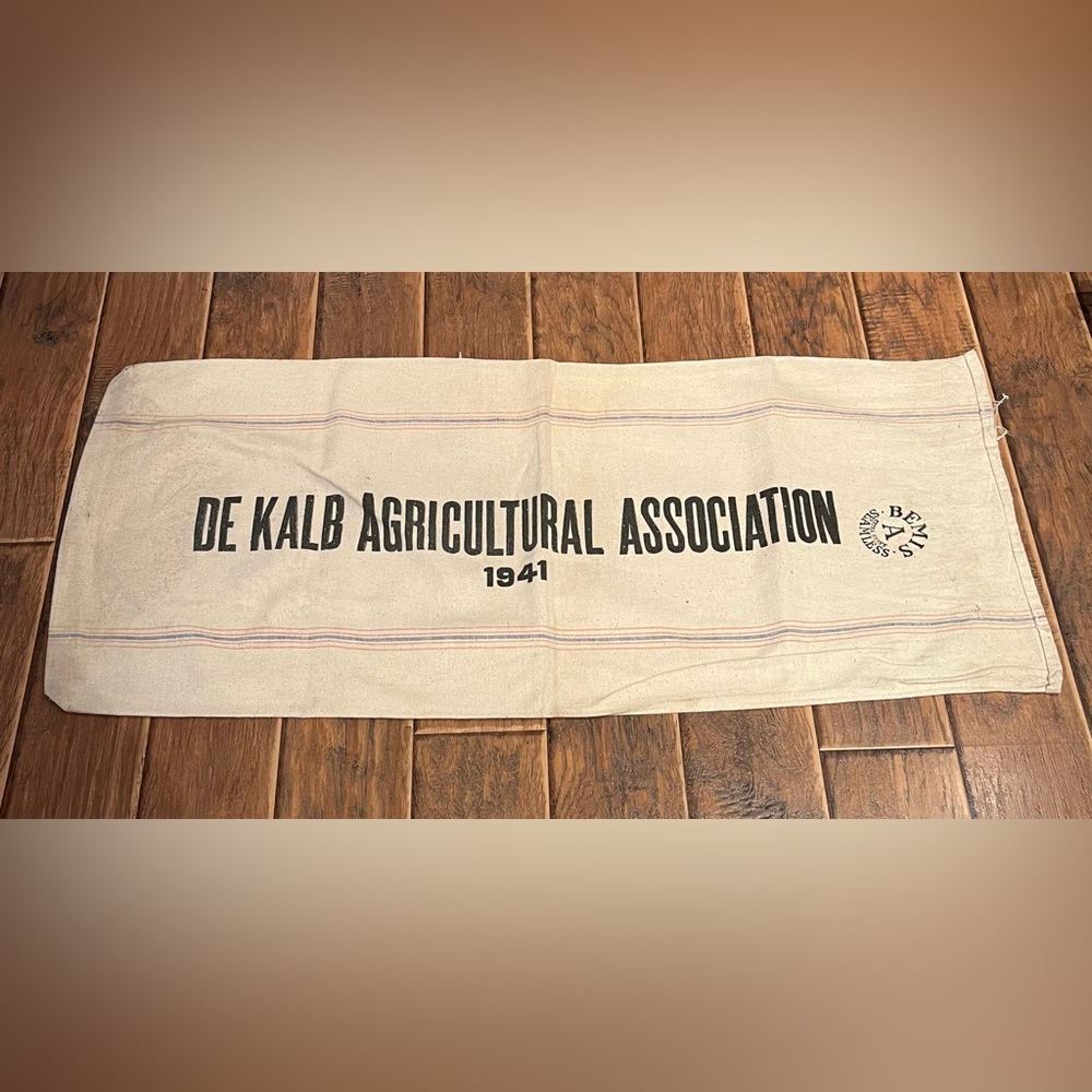 De Kalb Agriculture Bemis Collectible Vintage Cotton Grain/Seed Bag